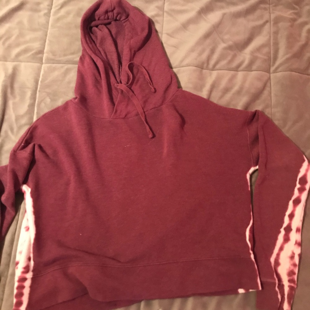 Maroon cropped hoodie with bleached sides